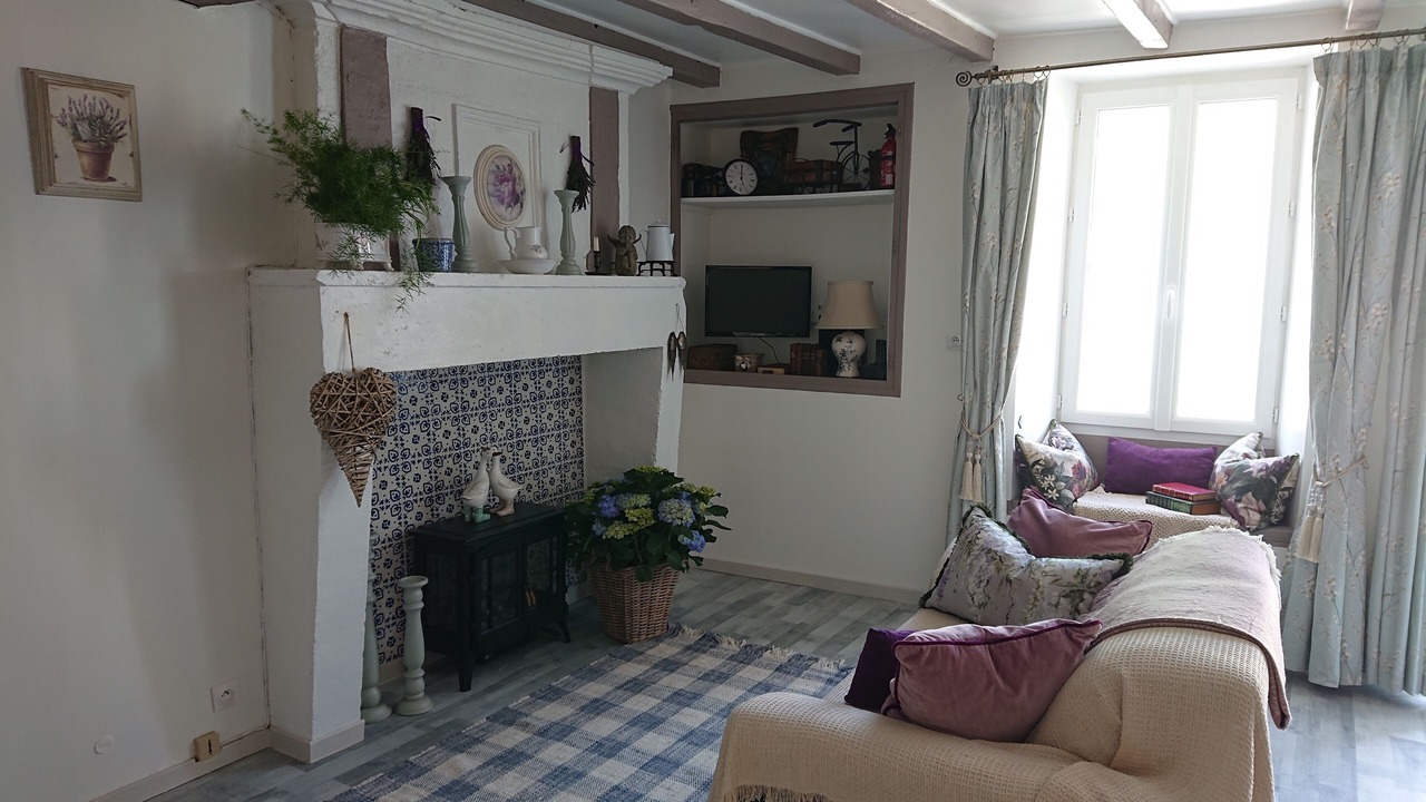 Photo of Livingroom in Bellon