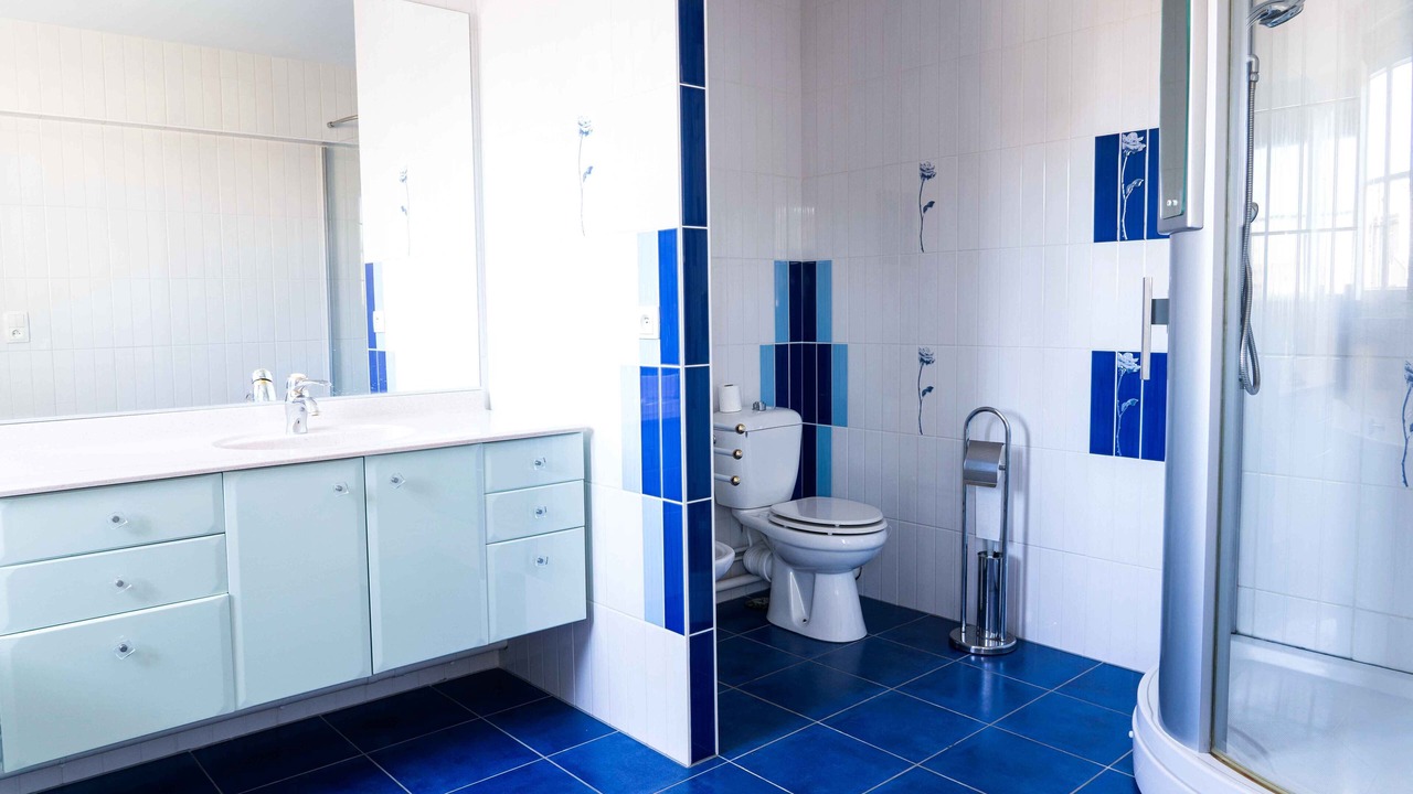 Photo of Bathroom in Bordeaux Golden Triangle
