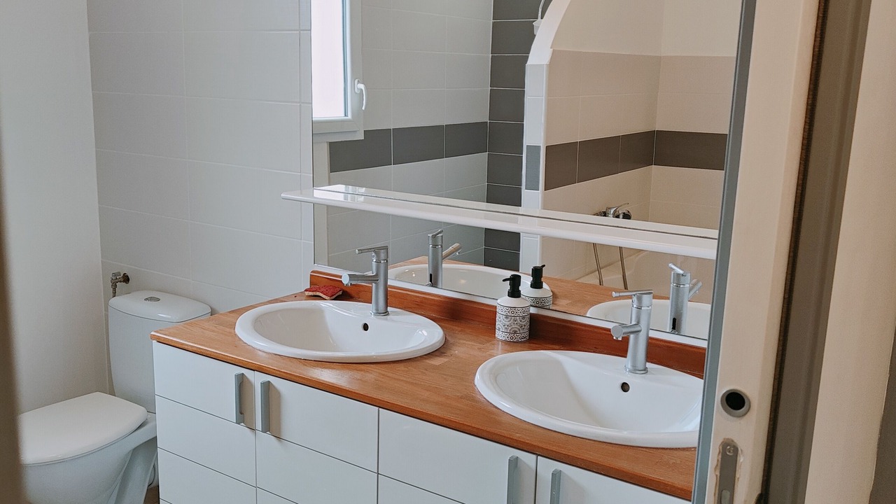 Photo of Bathroom in Saint-Caprais de Blaye