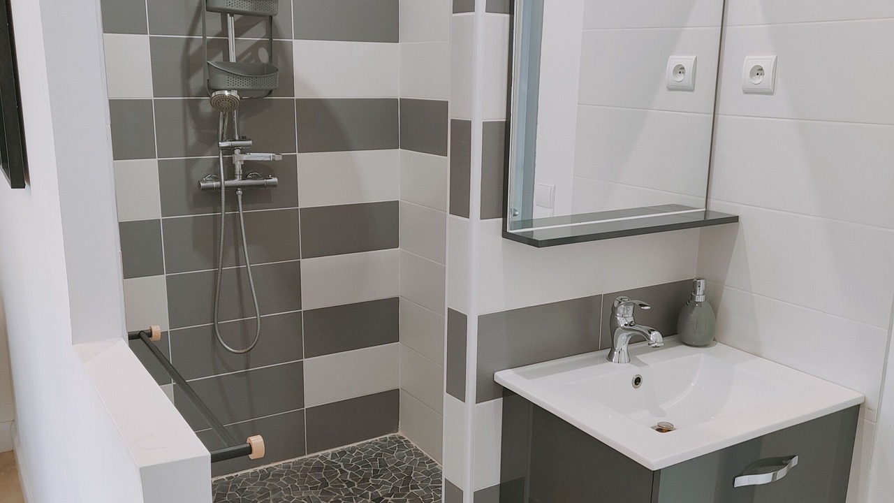 Photo of Bathroom in Saint-Caprais de Blaye