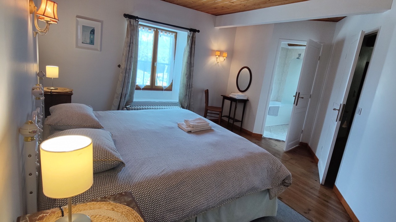 Photo of Bedroom in Annepont