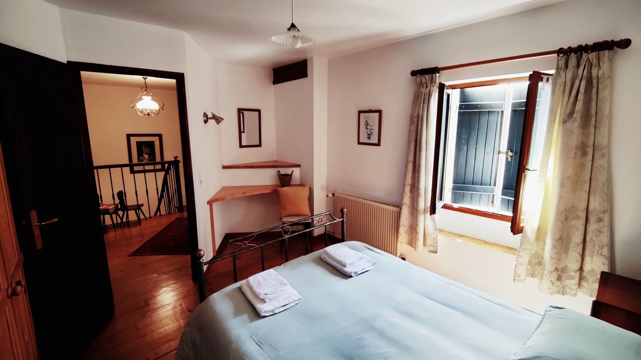 Photo of Bedroom in Annepont