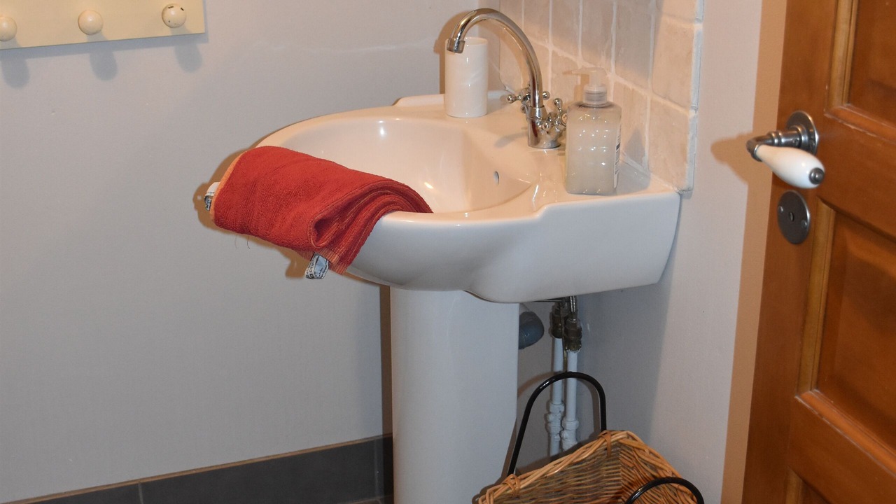 Photo of Bathroom in Crazannes
