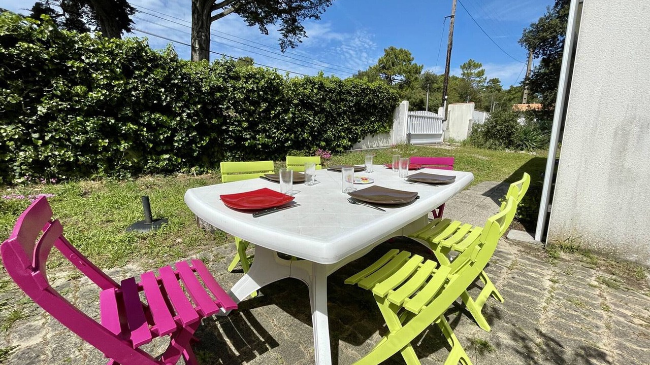 Photo of Outdoor in Domino