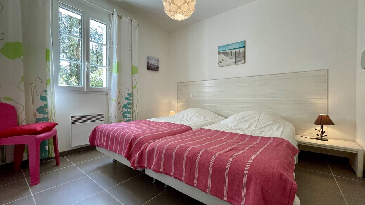 Photo of Bedroom in Domino