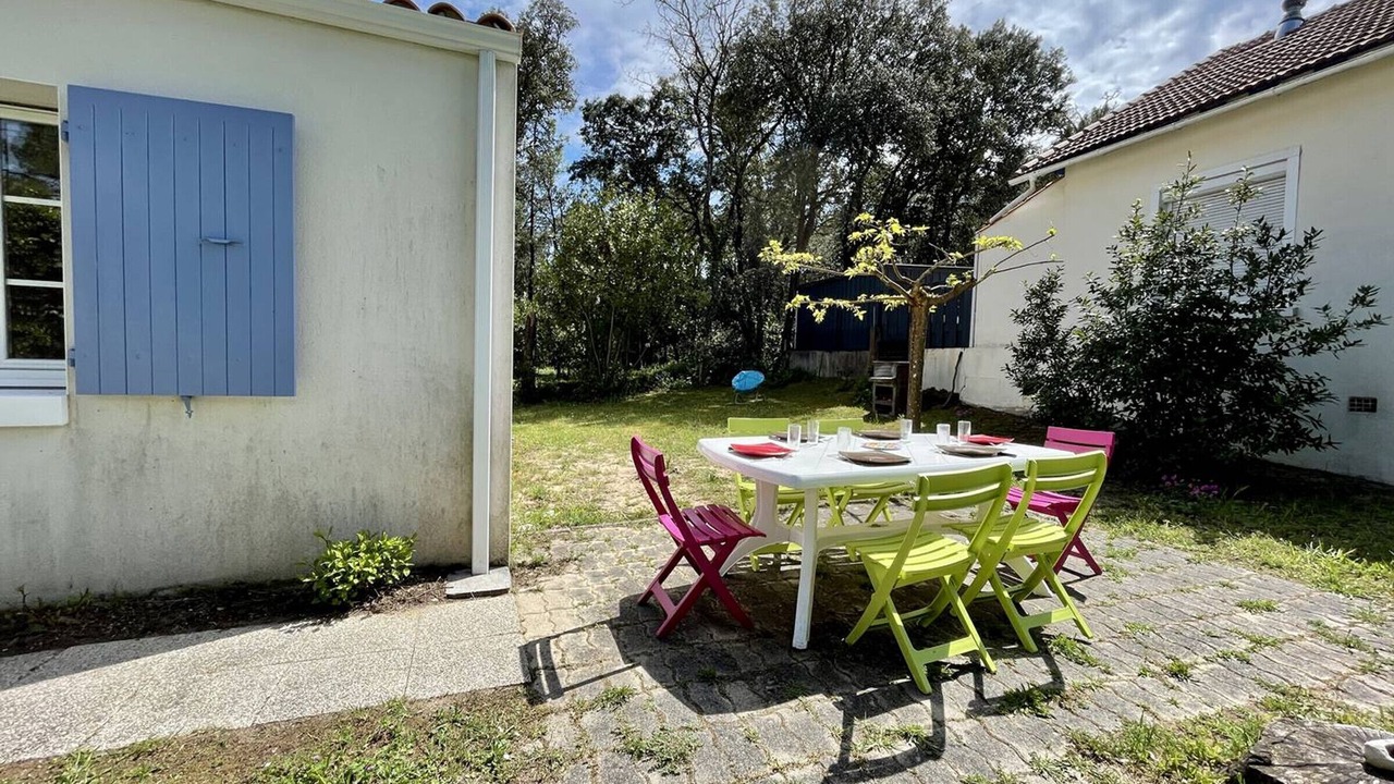 Photo of Outdoor in Domino