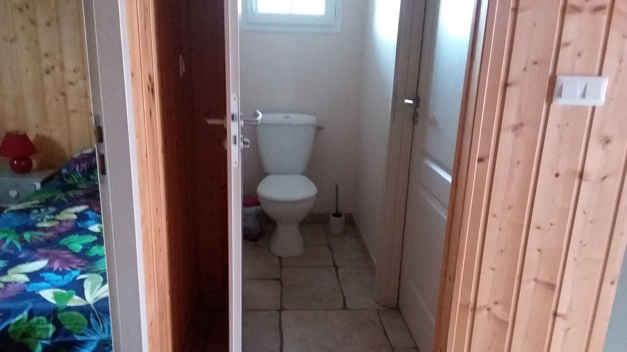 Photo of Bathroom in Gurmencon
