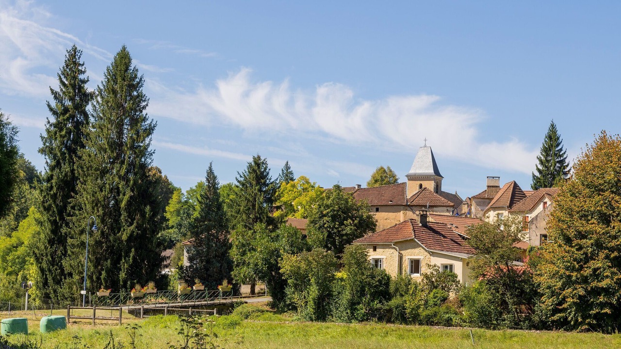 Photo of Others in Saint-Cernin-de-lHerm