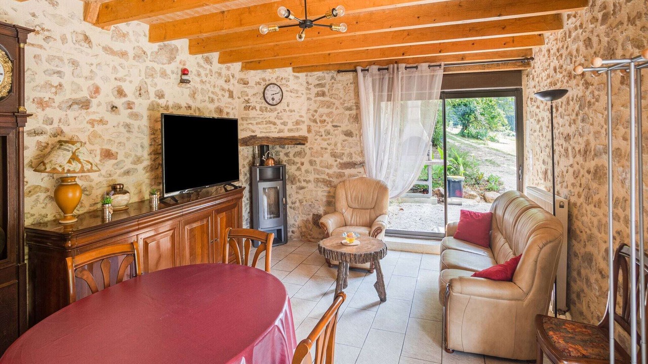 Photo of Livingroom in Saint-Cernin-de-lHerm
