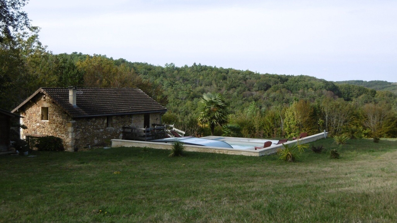 Photo of Outdoor in Saint-Cernin-de-lHerm
