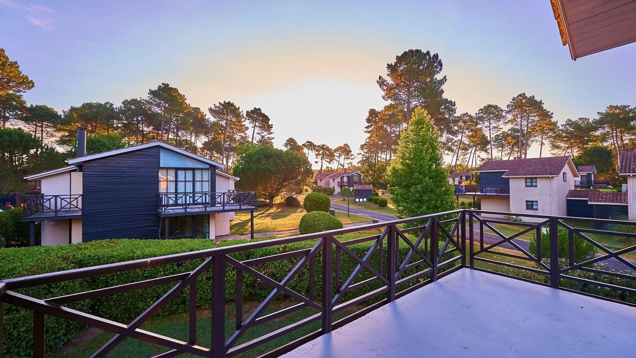 Photo of Patio Balcony in Salles