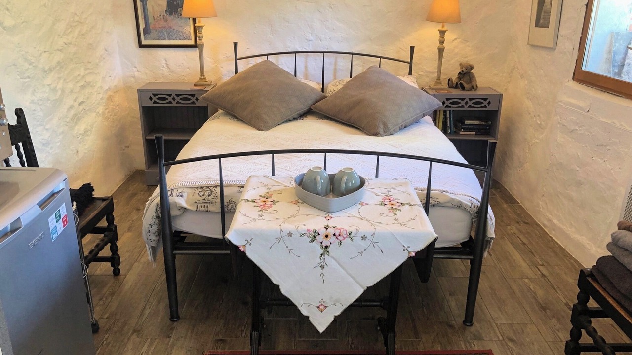 Photo of Bedroom in Brigueil-le-Chantre