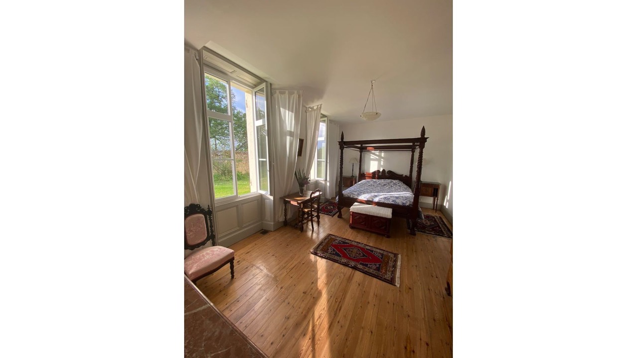 Photo of Bedroom in Saint-Romain-de-Benet