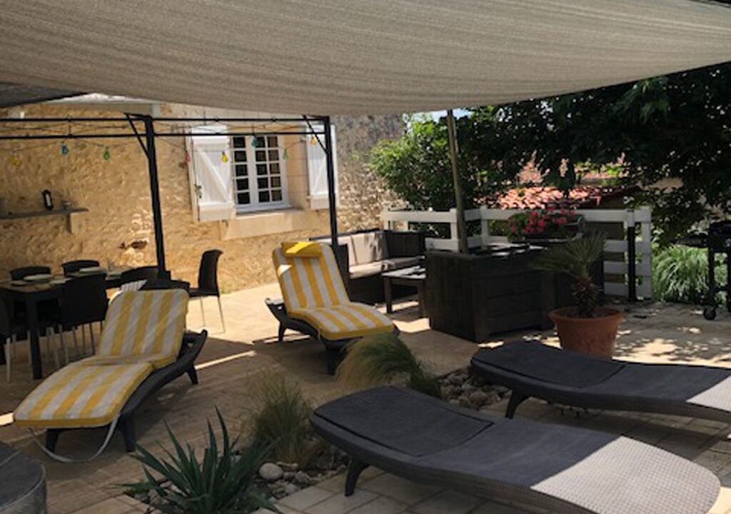 Photo of Patio Balcony in Varaignes
