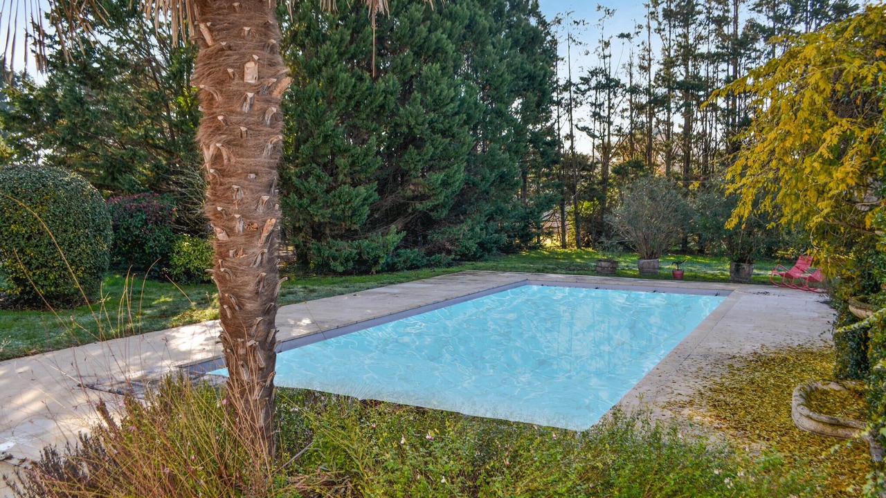 Photo of Outdoor in Leognan