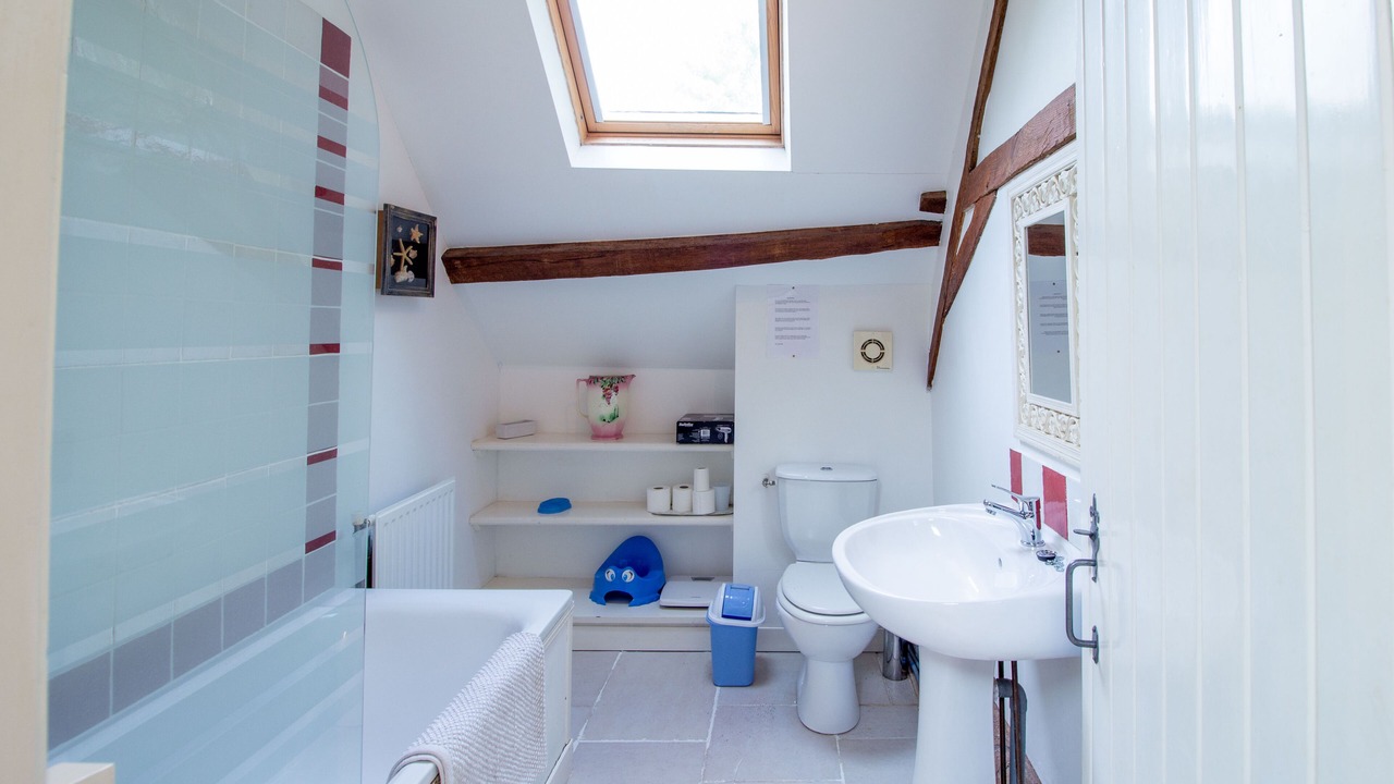 Photo of Bathroom in Douzains