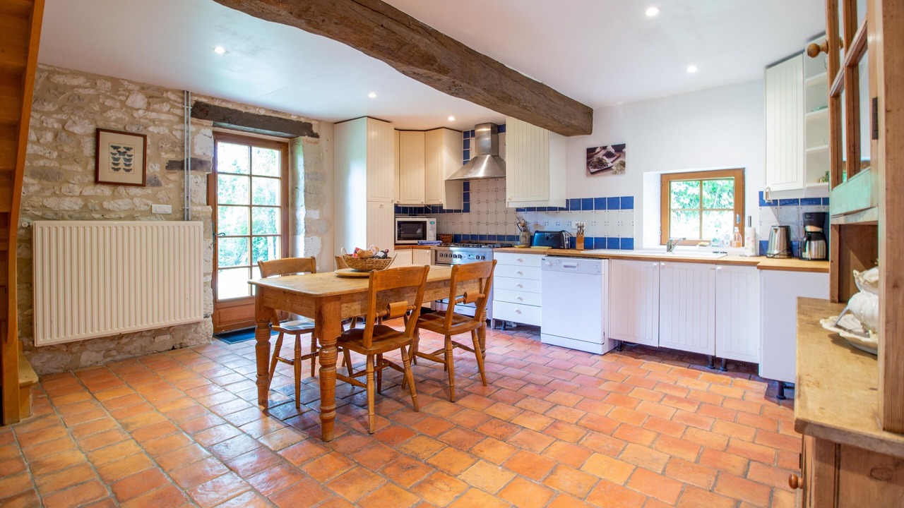 Photo of Kitchen in Douzains