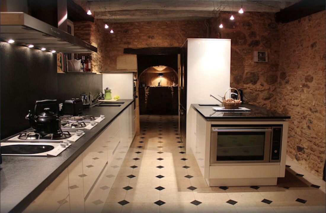 Photo of Kitchen in Journiac