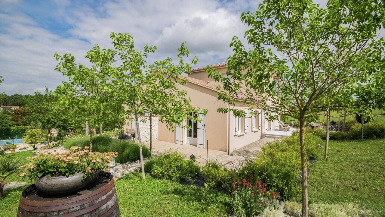 Photo of Outdoor in Segonzac