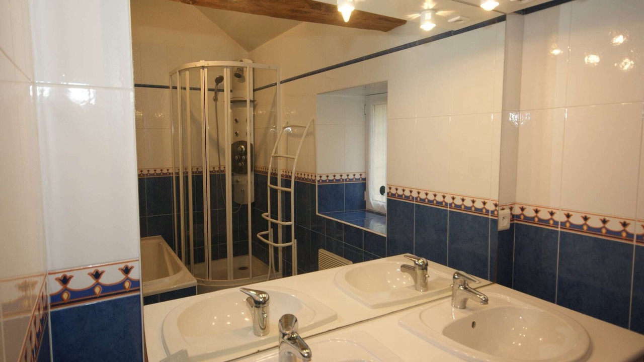 Photo of Bathroom in Saint-Pompont