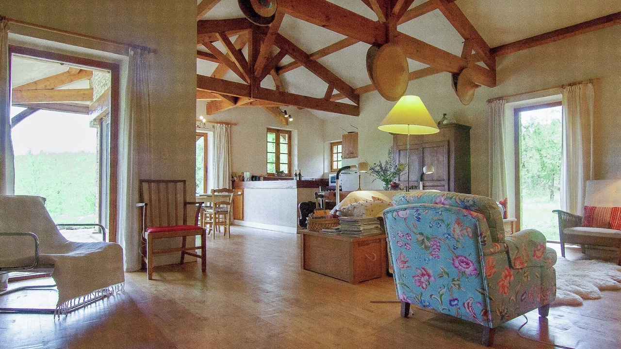 Photo of Livingroom in Bouzic