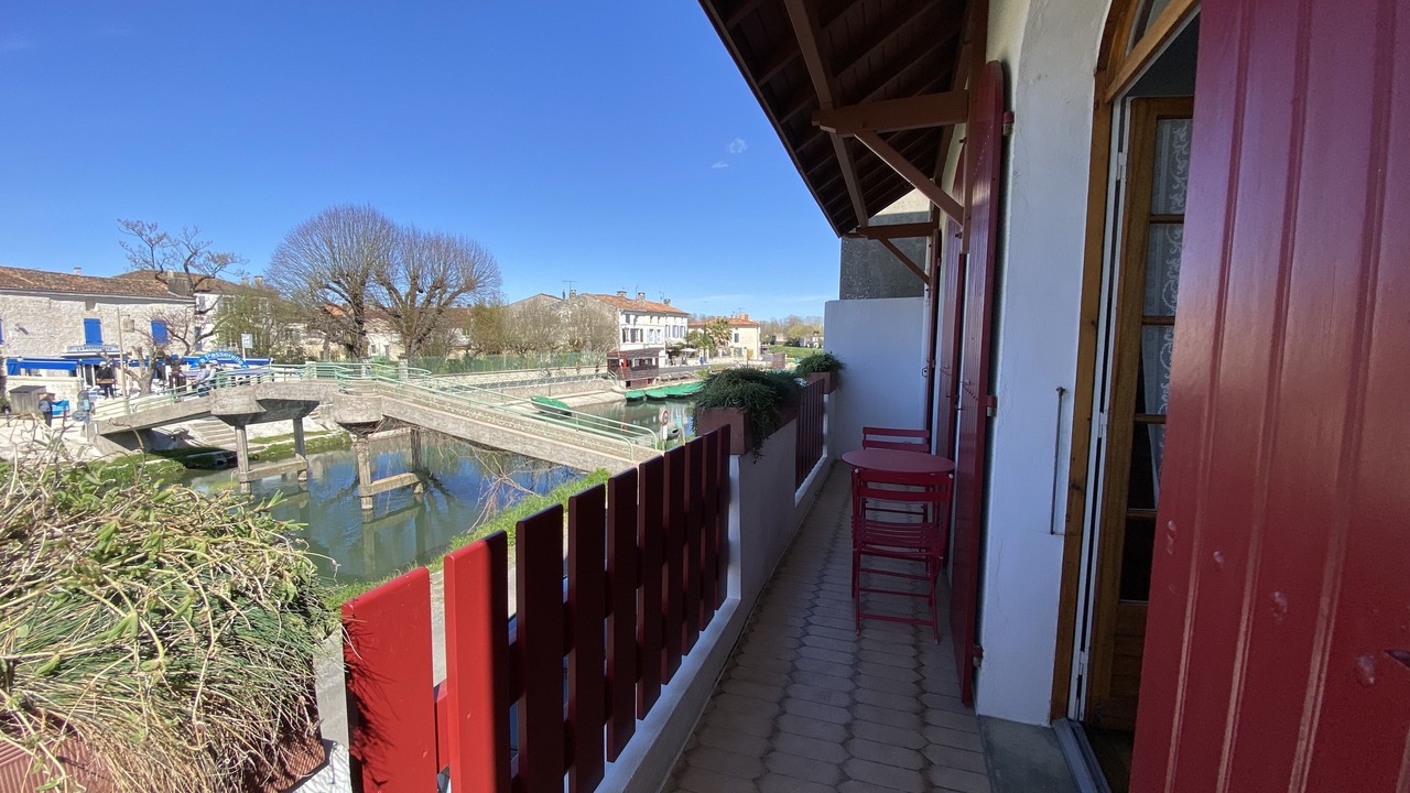 Photo of Outdoor in Coulon
