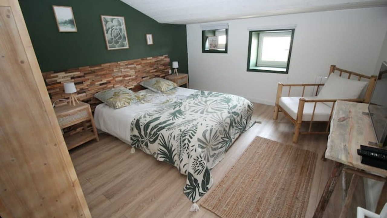 Photo of Bedroom in L'Echardiere