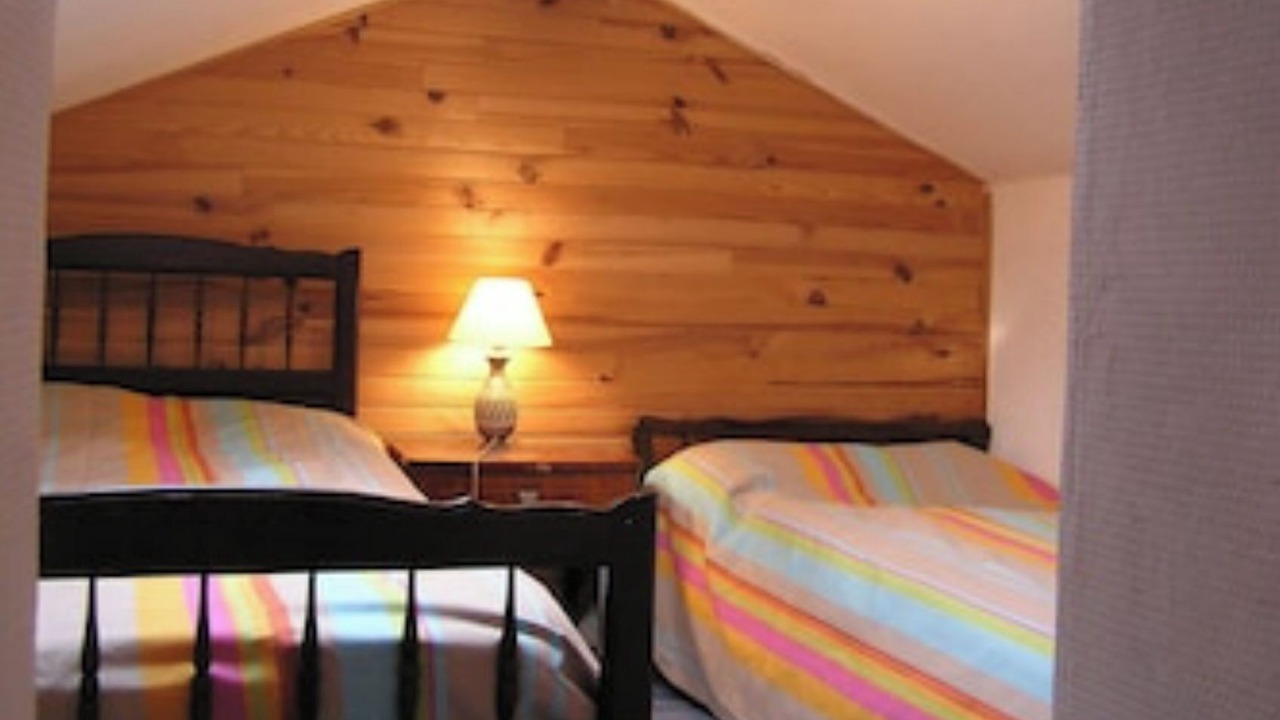 Photo of Bedroom in Champagne-et-Fontaine