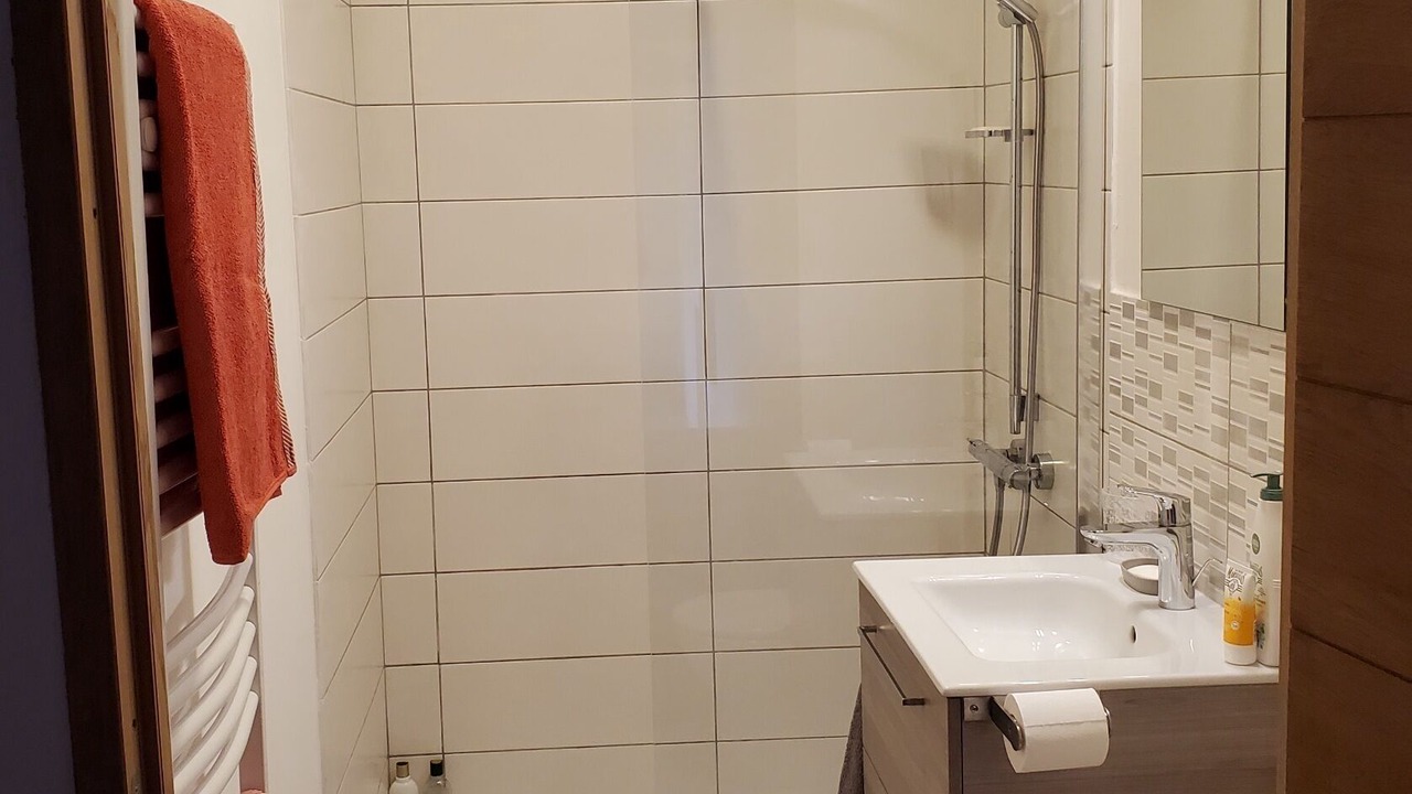 Photo of Bathroom in Saint-Georges-des-Agouts