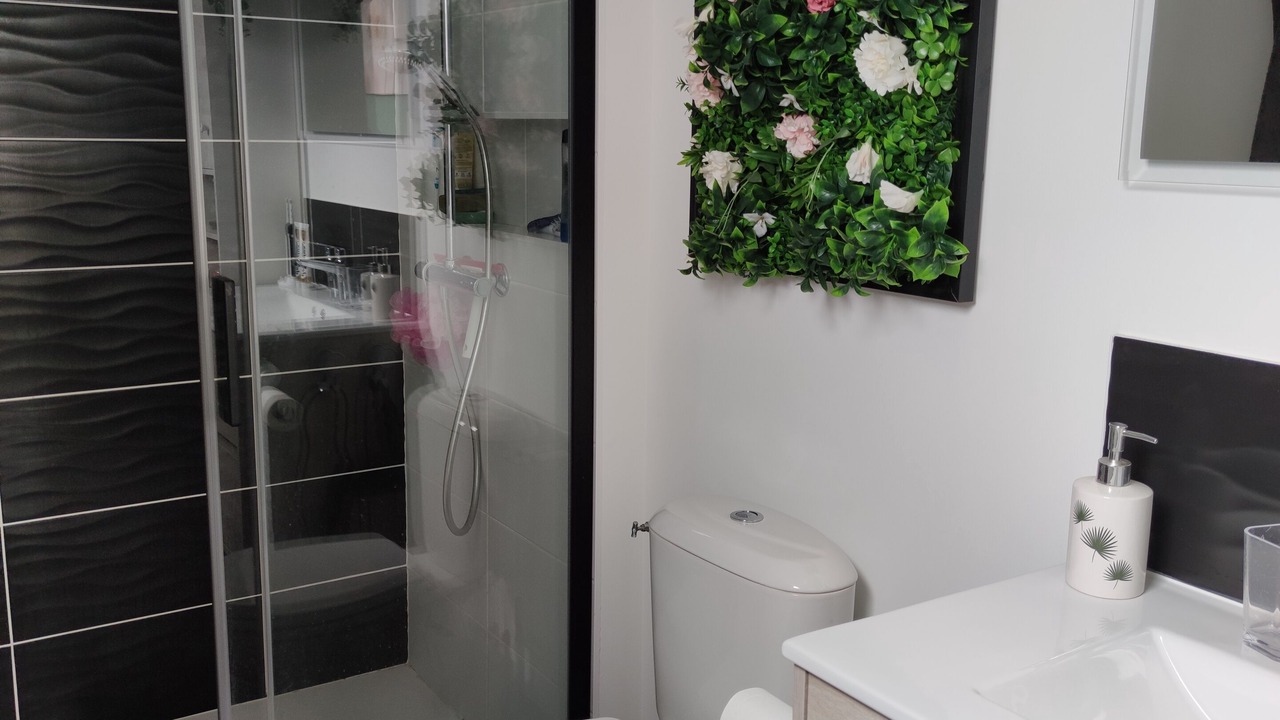 Photo of Bathroom in Biganos