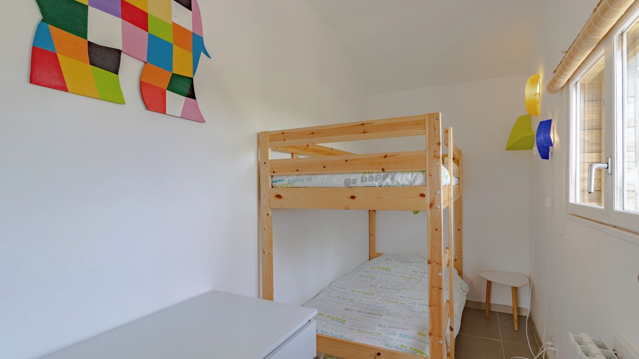 Photo of Bedroom in Jayac