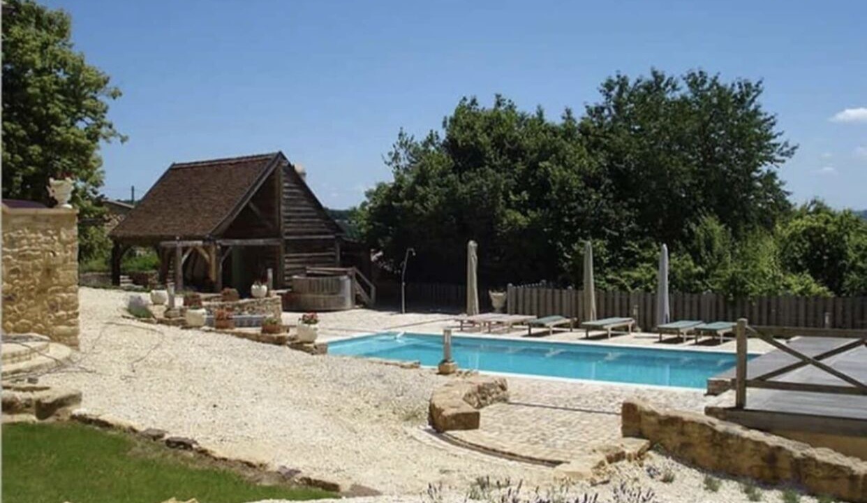 Photo of Outdoor in Saint-Chamassy