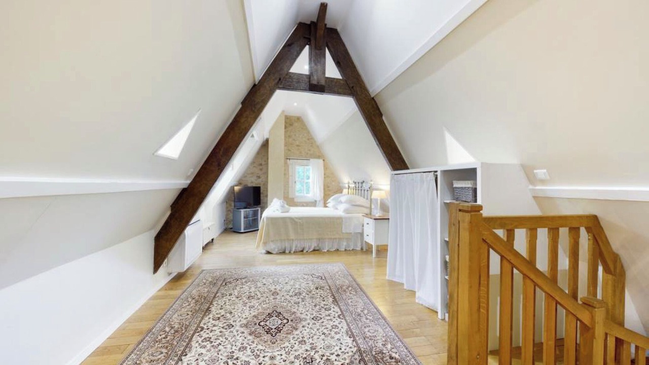 Photo of Bedroom in Issac