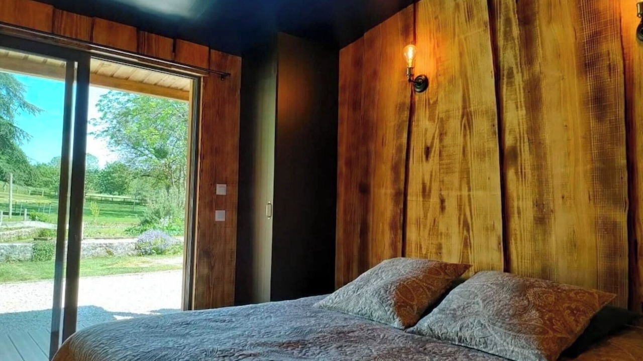 Photo of Bedroom in Saint-Martin-de-Saint-Maixent