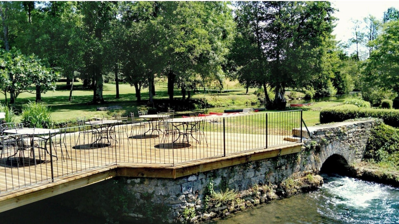 Photo of Outdoor in Saint-Martin-de-Saint-Maixent