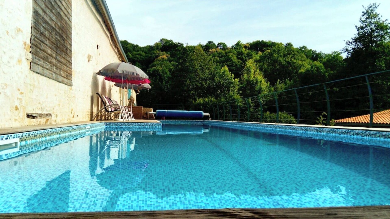 Photo of Outdoor in Saint-Martin-de-Saint-Maixent