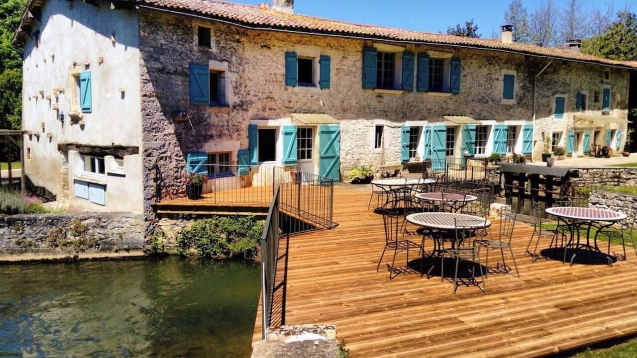 Photo of Outdoor in Saint-Martin-de-Saint-Maixent