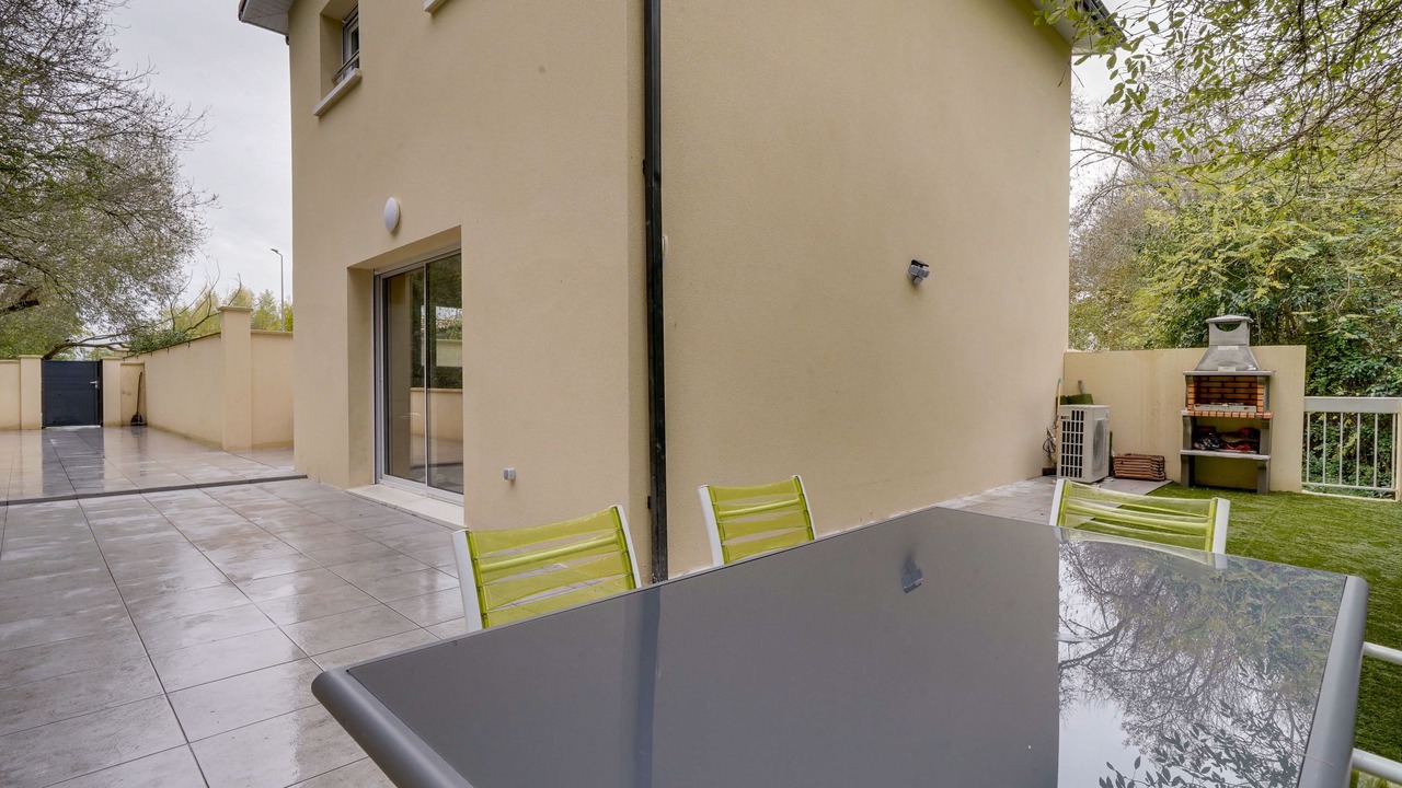 Photo of Outdoor in Fronsac