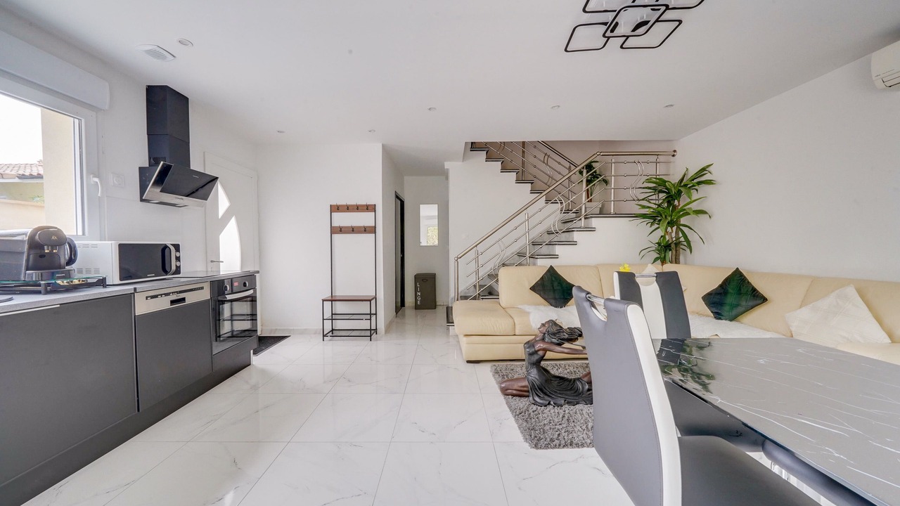 Photo of Livingroom in Fronsac