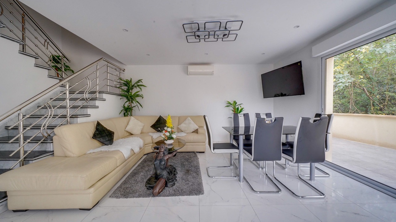 Photo of Livingroom in Fronsac