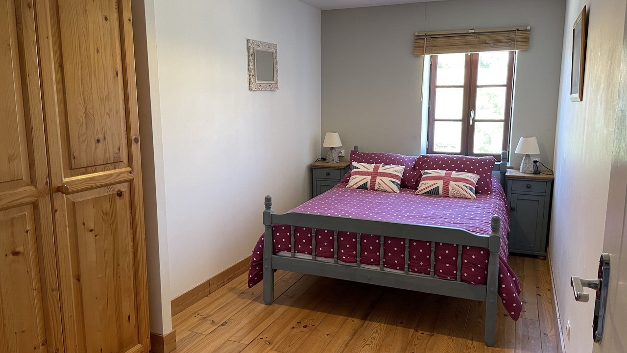 Photo of Bedroom in Chaunay