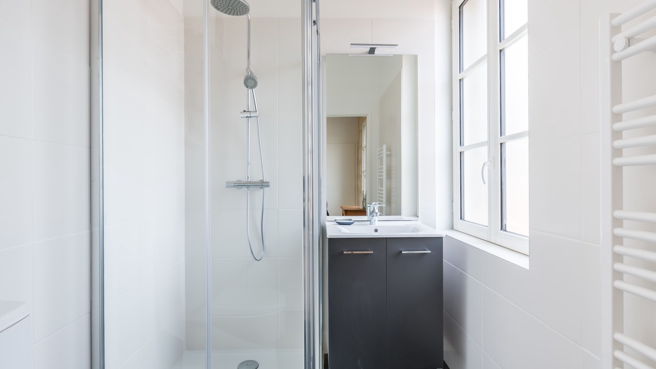 Photo of Bathroom in Chartrons