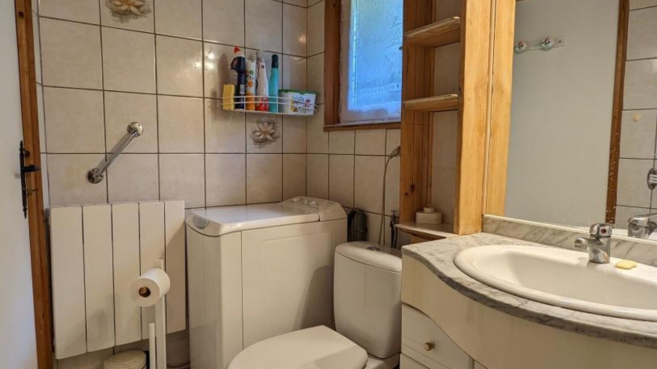 Photo of Bathroom in Saint-Sulpice-de-Cognac