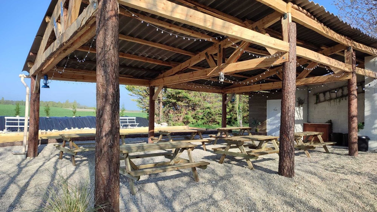 Photo of Outdoor in Bellon