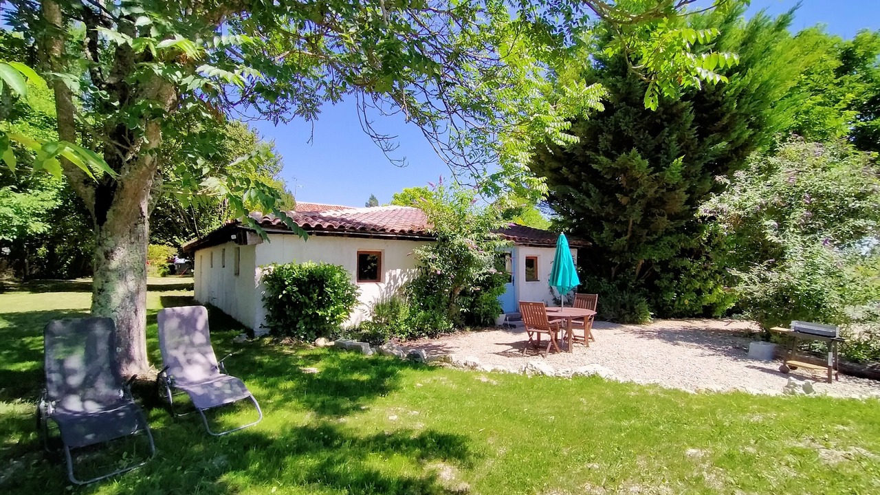 Photo of Outdoor in Bellon