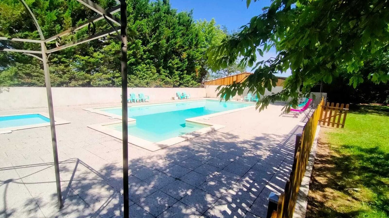 Photo of Outdoor in Bellon