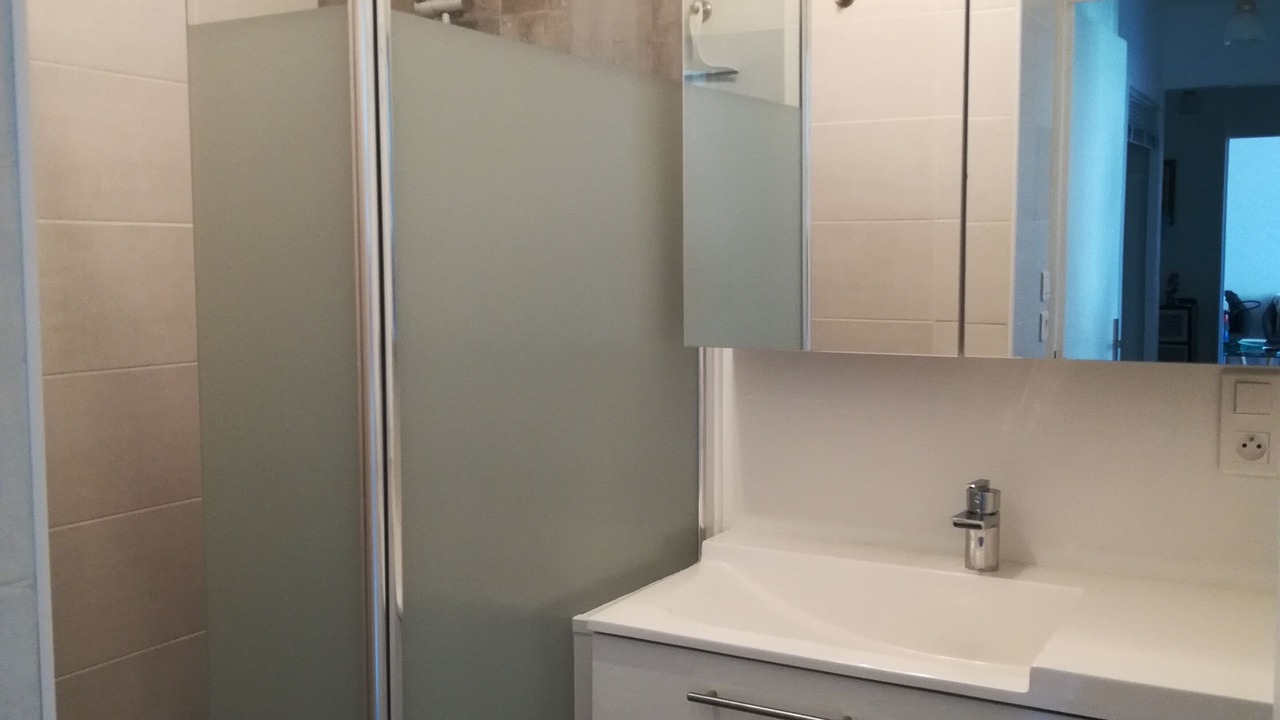 Photo of Bathroom in Talence