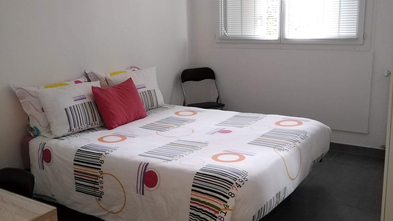 Photo of Bedroom in Talence