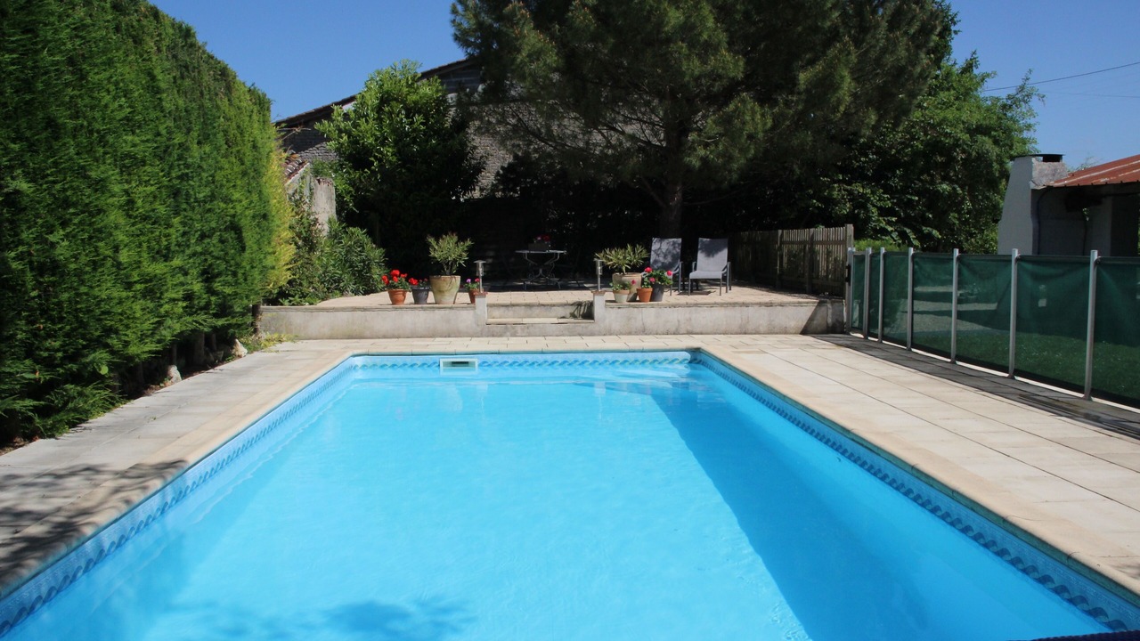 Photo of Outdoor in Migron