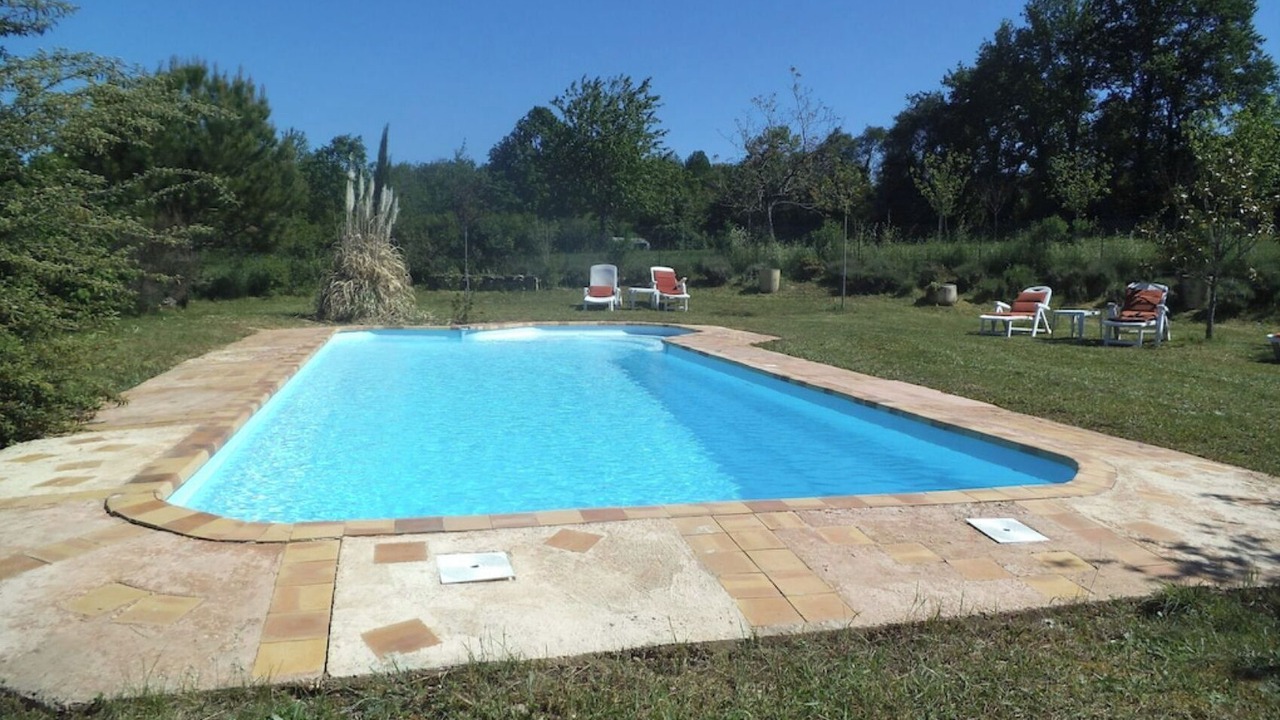 Photo of Outdoor in Meyrals
